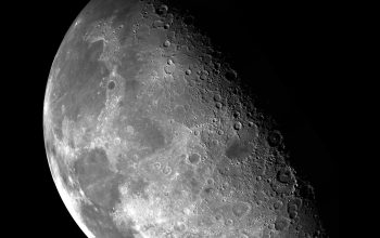 Wallpaper Photo of the Moon