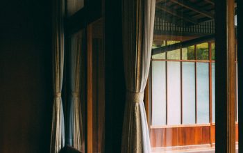 Wallpaper White and Beige Curtains