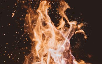Wallpaper Close-Up Night Fire