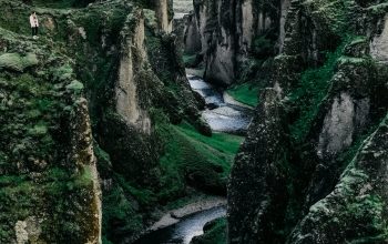 Wallpaper River Surrounded by Rock Formation