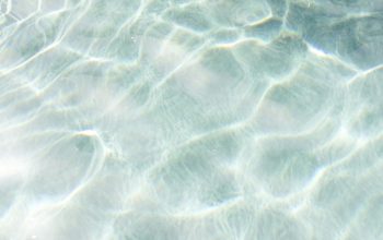 Wallpaper Light Reflected on Water at Daytime