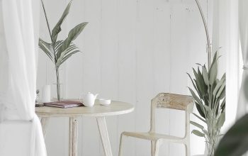 Wallpaper White Steel Chair at Round Table on White Rug