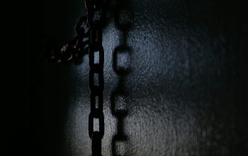 Wallpaper Gray Metal Chain Link