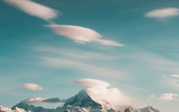 Wallpaper White Mountain During Daytime