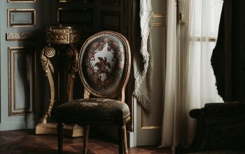 Wallpaper Brown Floral Chair Beside Window