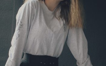 Wallpaper A Woman with Long Hair