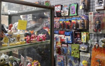 Wallpaper A Toy Store Filled with Collectibles