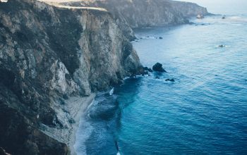 Wallpaper Cliffside Shore