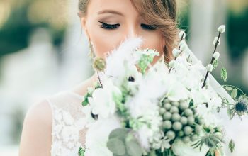 Wallpaper Bride Smelling Flowers