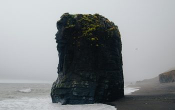 Wallpaper Butte Near Body of Water