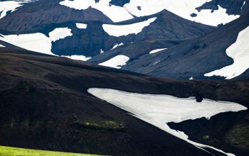 Wallpaper Snow Covered Mountain Range