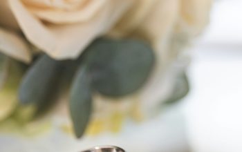 Wallpaper Silver-Colored Wedding Bands