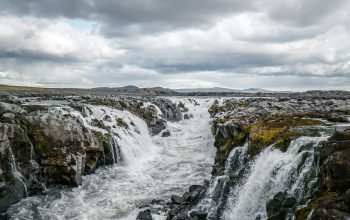 Wallpaper River Under Grey Sky