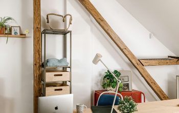Wallpaper Silver iMac on Brown Wooden Desk