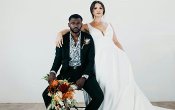 Wallpaper Woman in White Wedding Gown Holding Bouquet of Flowers