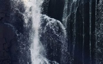 Wallpaper Waterfalls in Close-Up Photography