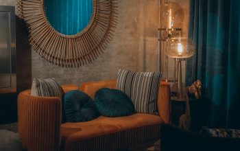 Wallpaper Red and Blue Sofa Chair