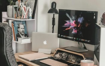 Wallpaper Silver iMac on Brown Wooden Table