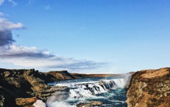 Wallpaper Landscape Photography of Waterfalls with Mountains