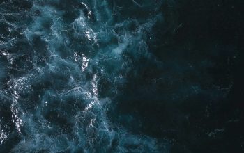 Wallpaper An Aerial View of a Body of Water