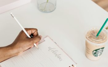 Wallpaper Person Writing in Notebook