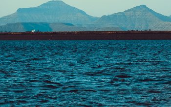 Wallpaper Blue Calm Sea Viewing Mountain