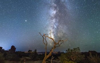 Wallpaper Brown Rocky Mountain Under Blue Night Sky