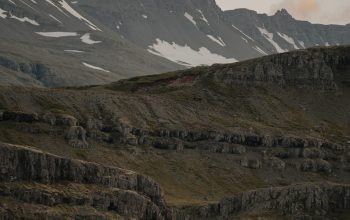 Wallpaper Brown Rocky Mountain During Daytime
