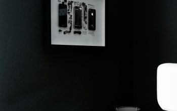 Wallpaper Black and White Picture Frame